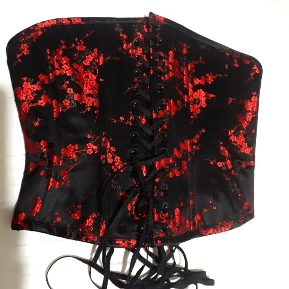 Red and Black Maria Pozo Bustier Corset